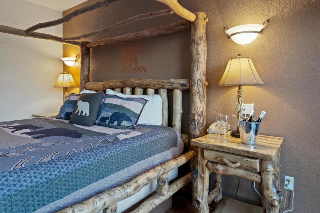 Gateway Hotel 4*